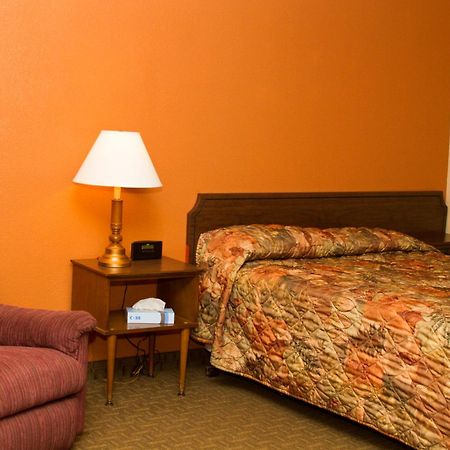 Cottonwood Inn & Suites Phillipsburg Oda fotoğraf