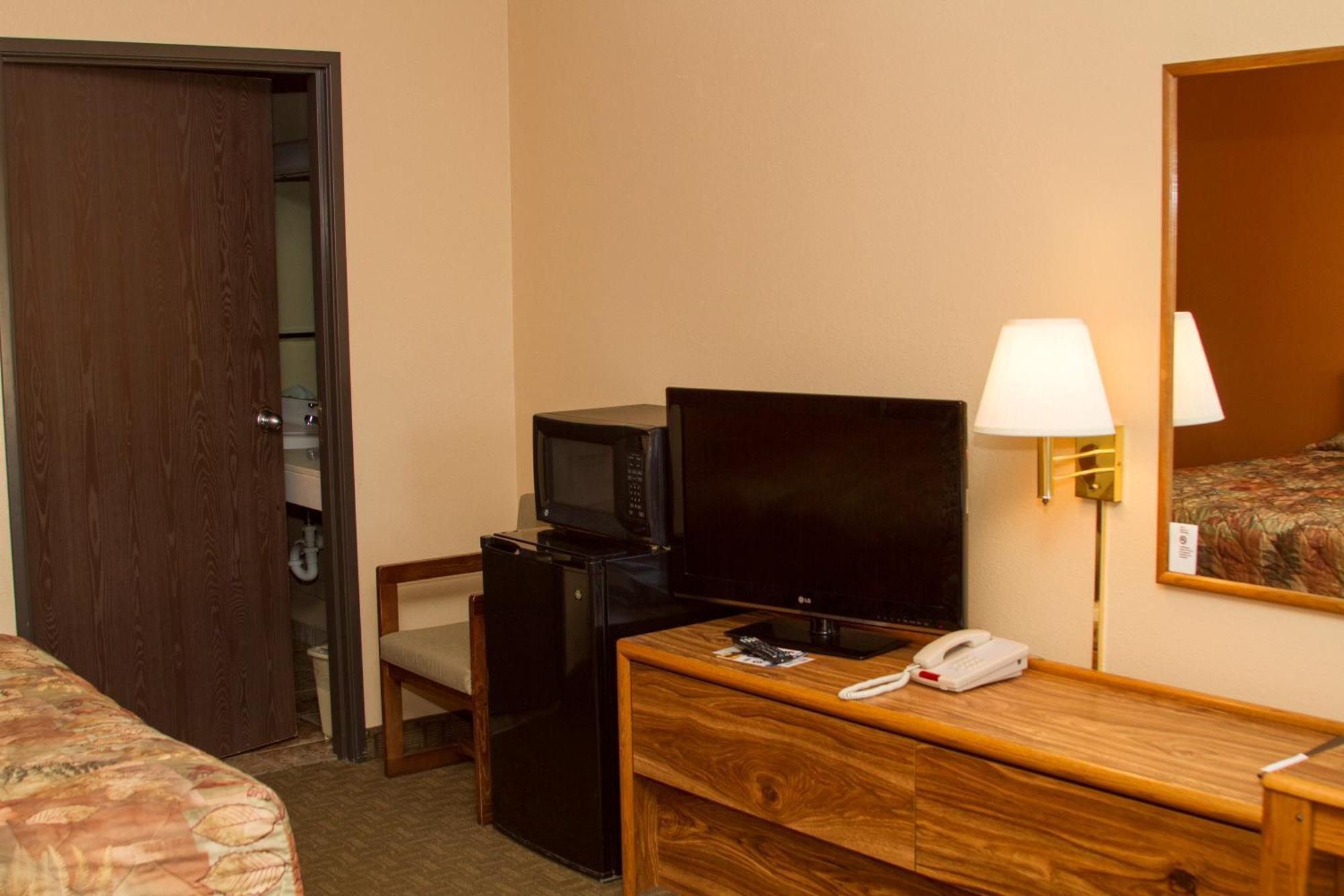 Cottonwood Inn & Suites Phillipsburg Oda fotoğraf